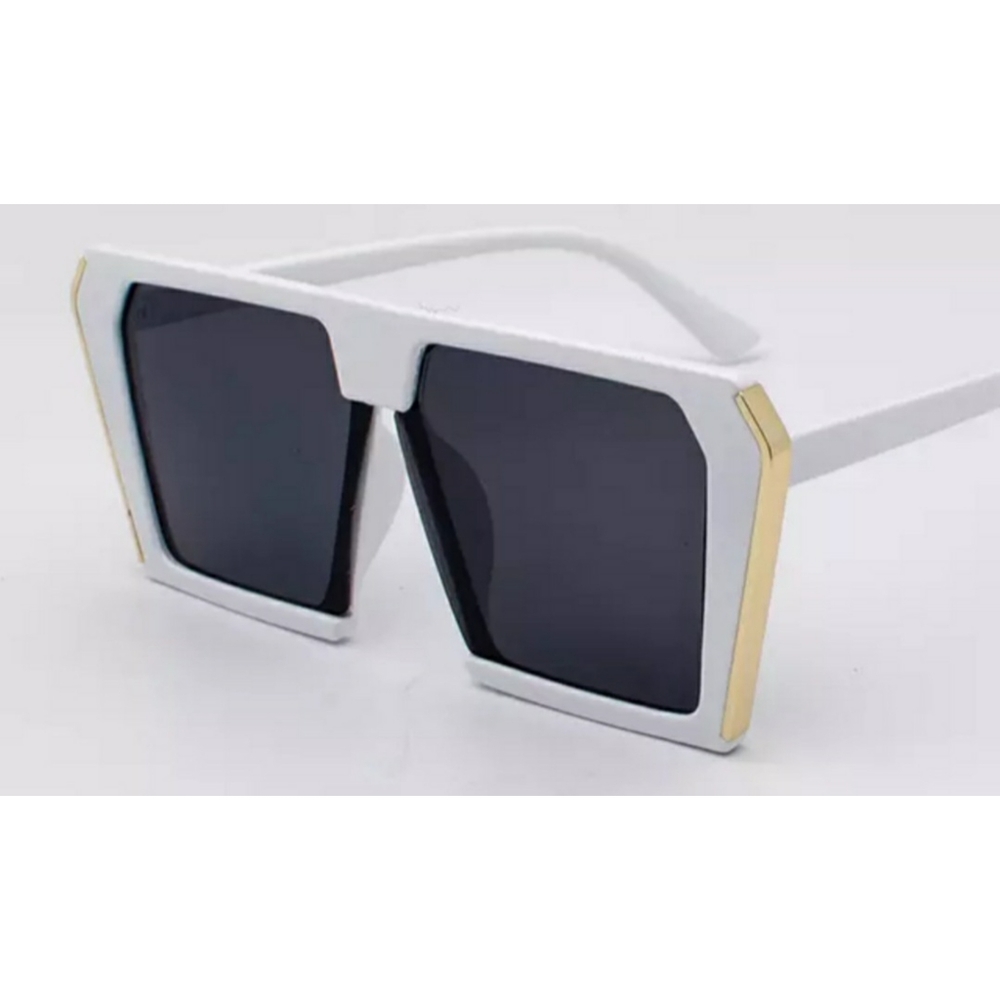 White Oversized with Gold Sides Sunglasses 🕶 NEW